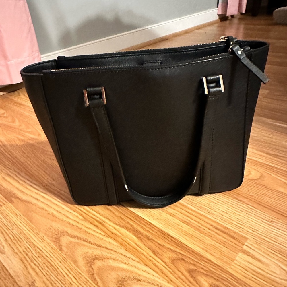 Kate Spade Purse ♠️ - Picture 3 of 7